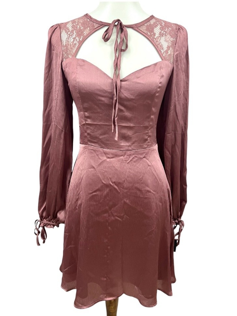 Lulus Consistent Beauty Mauve Pink Lace Cutout Long Puffy Sleeve Mini Dress